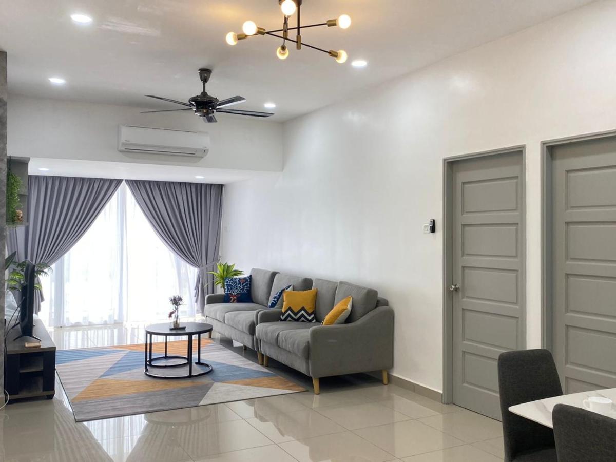 休闲民宿 Leisure Homestay @The Venus Sitiawan Kampong Lumut Kiri Bagian luar foto